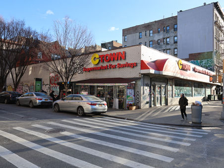 Singe story commercial property Available for Sale.