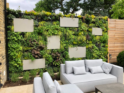 Floating panelled living green wall