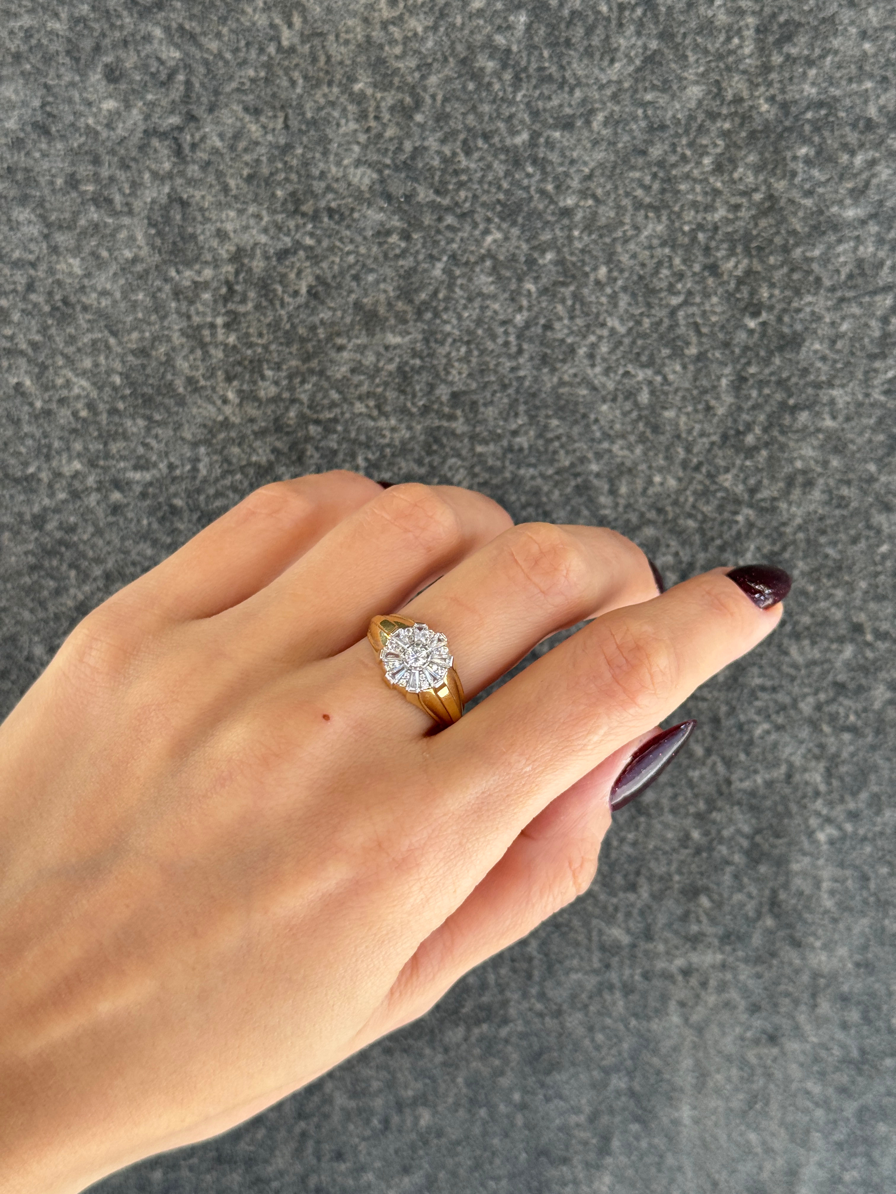 Baget Taşlı Flake Şövalye Yüzük