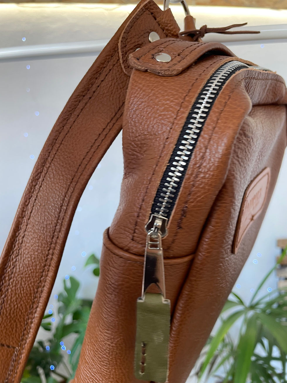 Μικρογραφία: Genuine leather brown backpack with adjustable strap up to 60cm
