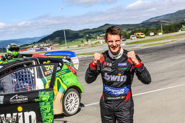 Brilliant Breakthrough Victory for De Ridder After Gritty Performance in Hell