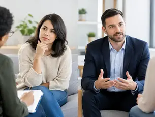 Therapy Versus Coaching: Which Support Fits?
