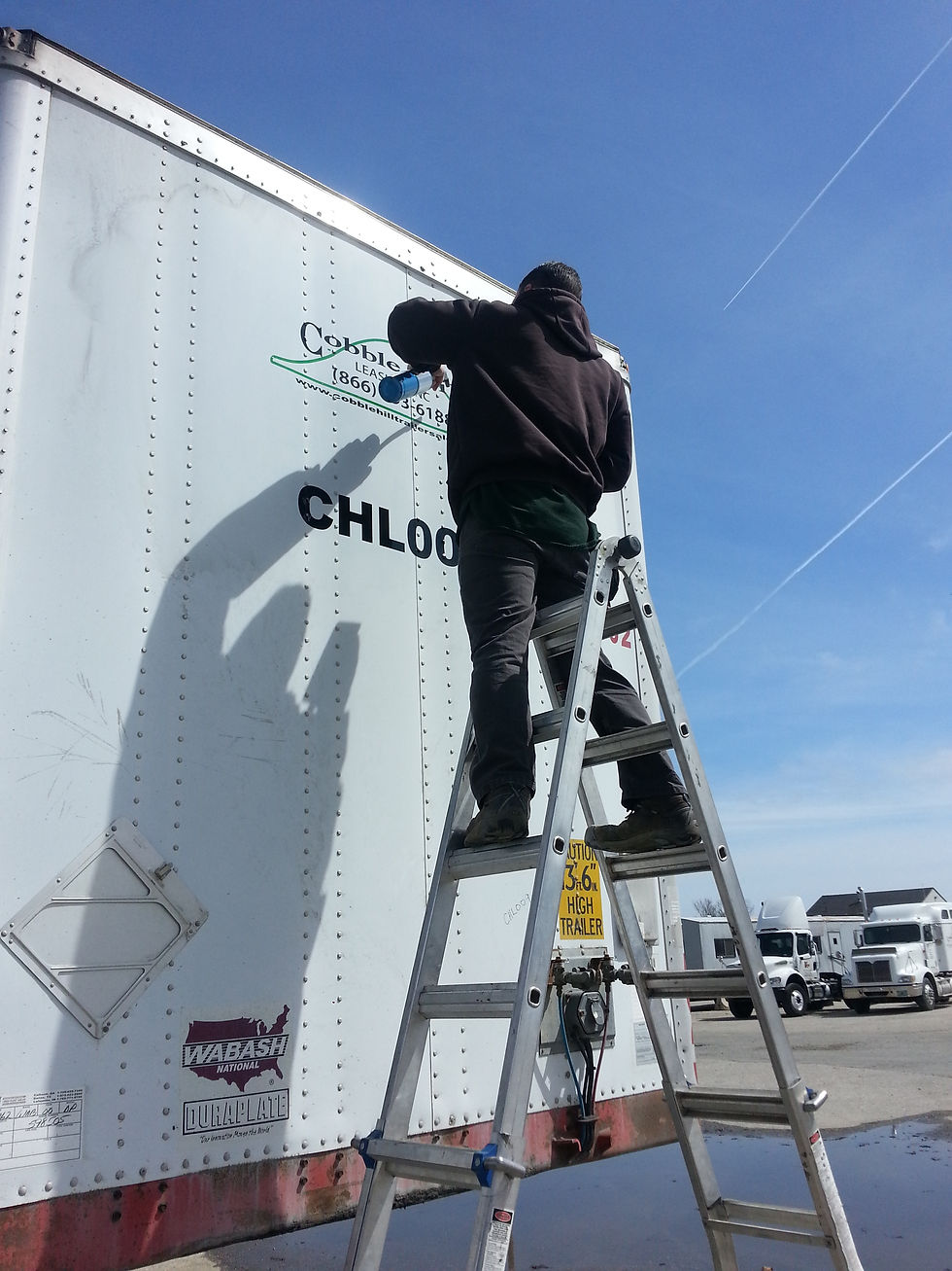 Trailer Lettering Removal Scarborough