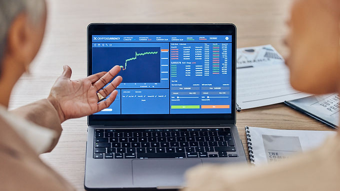 business-meeting-reviewing-cryptocurrency-data-on-2026-01-09-11-45-46-utc.jpg