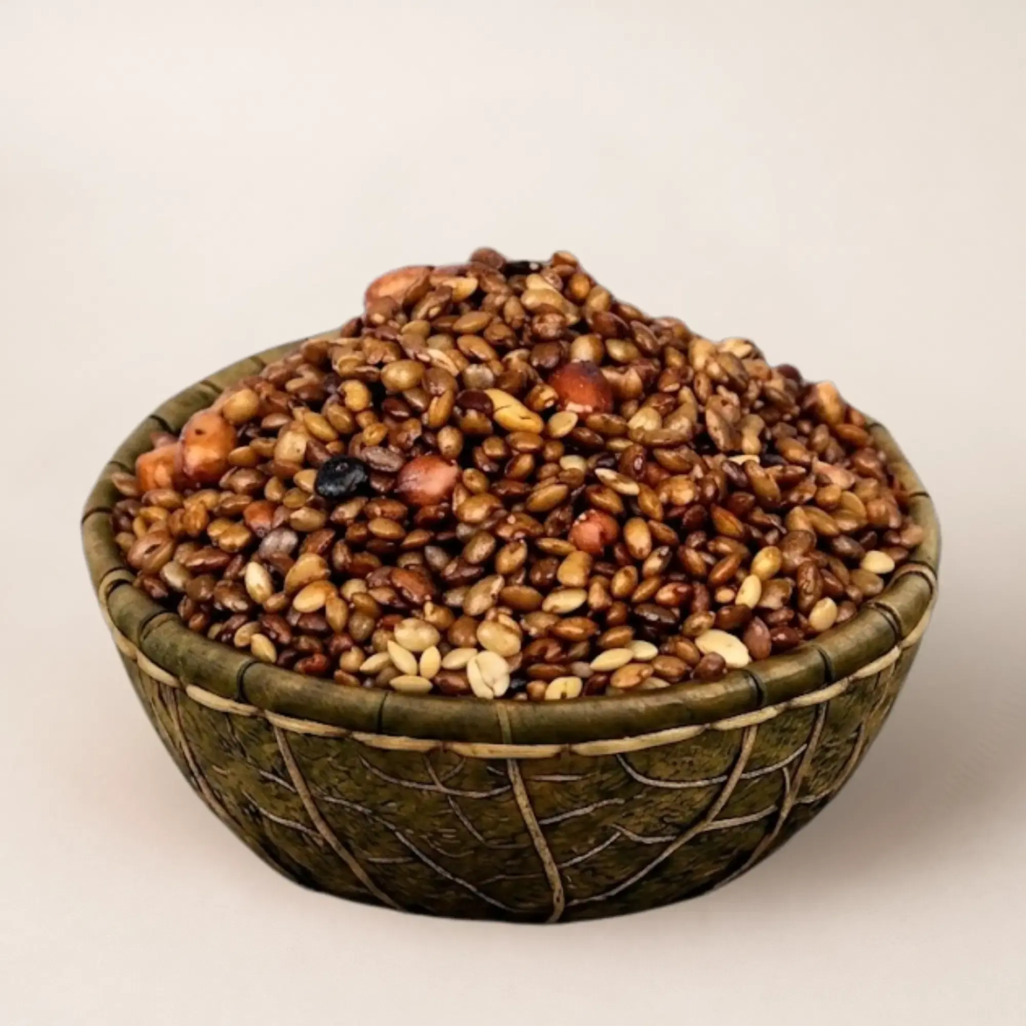 Small basket filled with roasted Horse Gram Masala