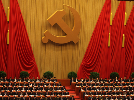 Både venstre- og højrefløjen forfalder til sortsyn om Kinas totale dominans