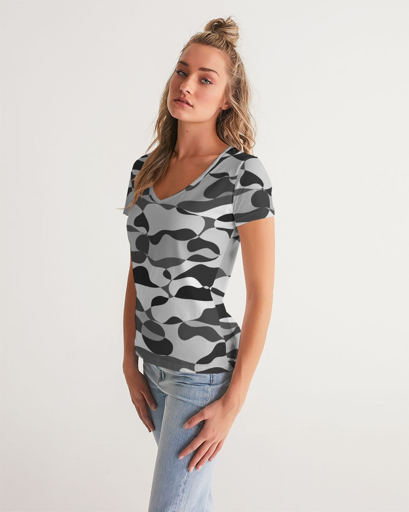 Thumbnail: Black Camo Women's V Neck Tee