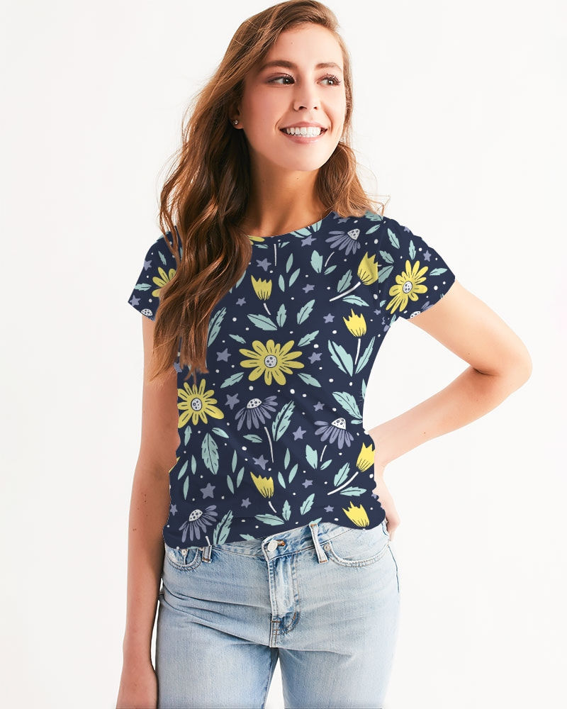 Daisy Women's Tee 1