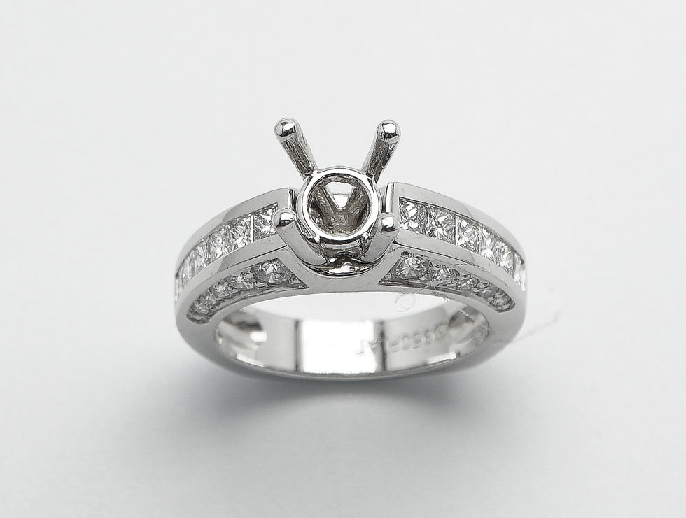 Platinum semi mount diamond engagement ring