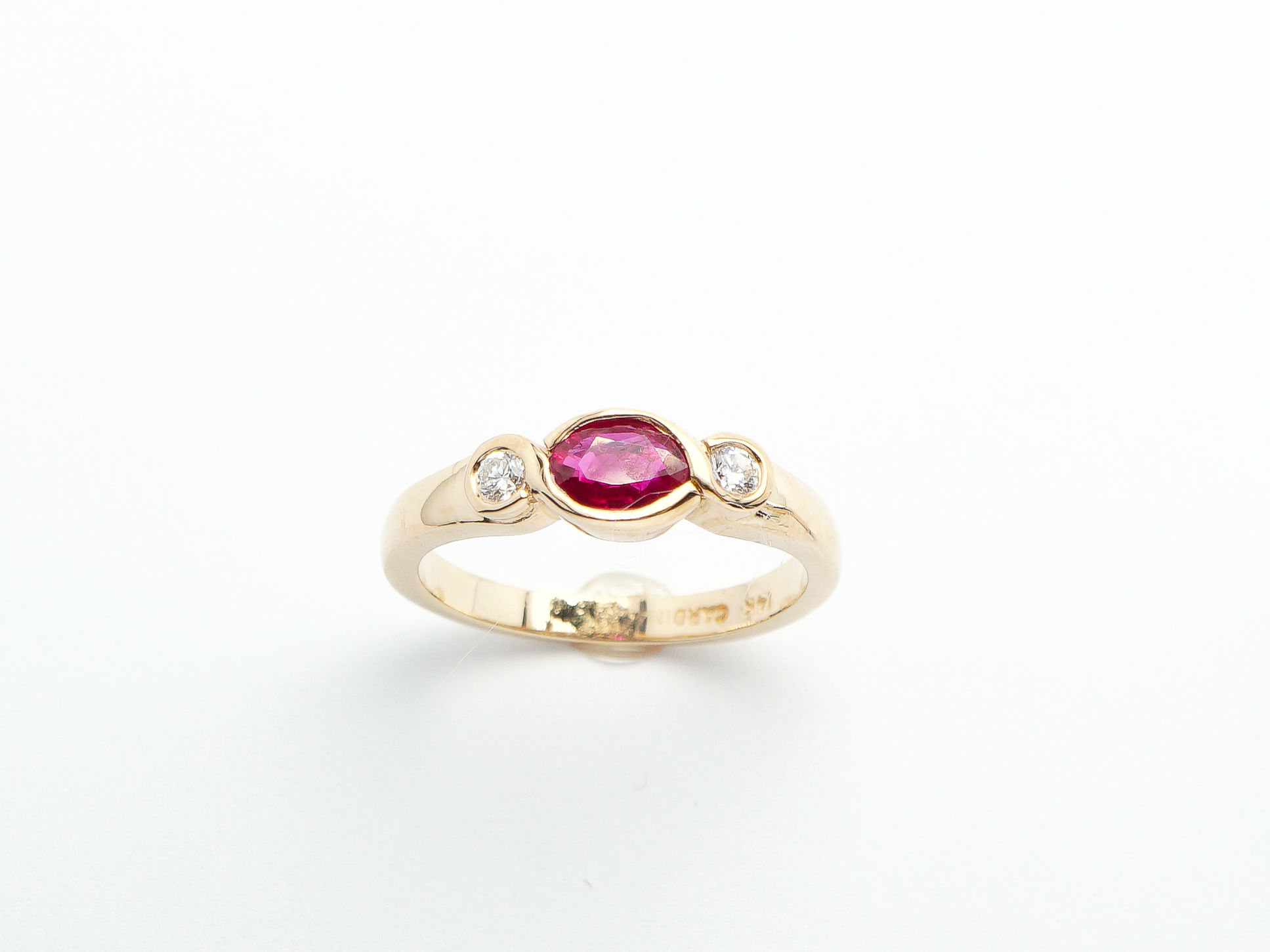 14 karat yellow gold ruby and diamond ring