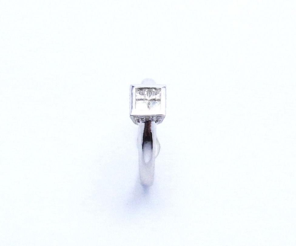 Thumbnail: 18 karat white gold diamond ring