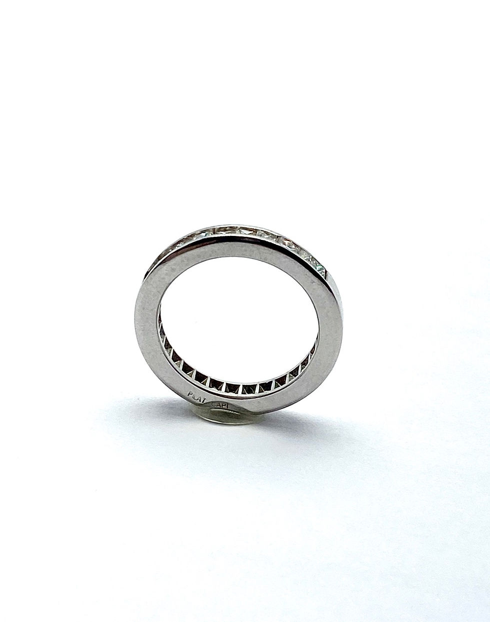 Thumbnail: Platinum Diamond Band