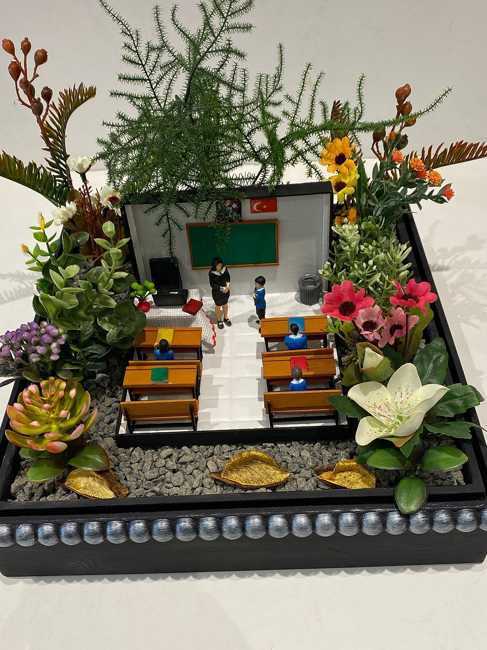 Küçük resim: Öğretmenler Günü Ahşap Tasarım