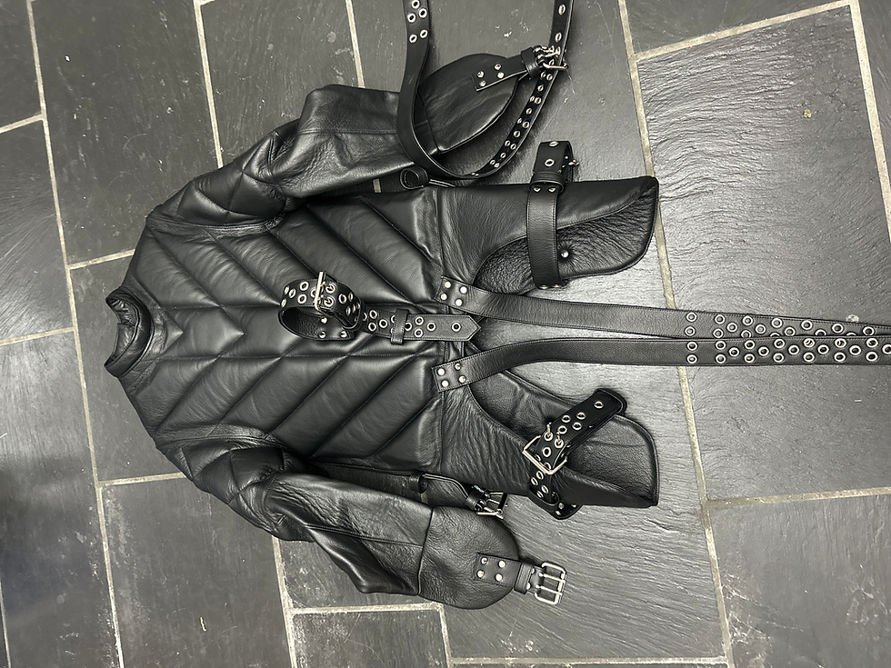 Leather Mega Heavy Padded Straitjacket with Segufix Locks. Size M/L ...