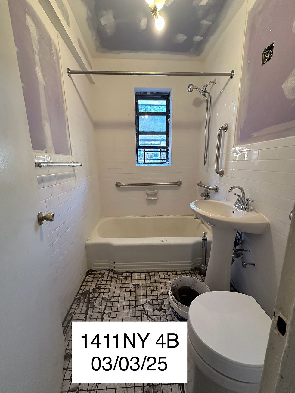 After – Refreshed Bathroom