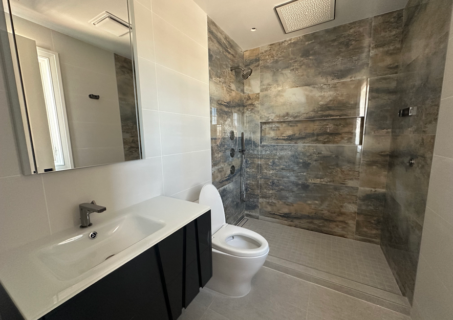 Home renovation Whitestone 2022 • Full interior remodel • Queens residential renovation • Modern home finishes • Complete home upgrade • NYC renovation experts • Flooring, lighting & interior build-out

