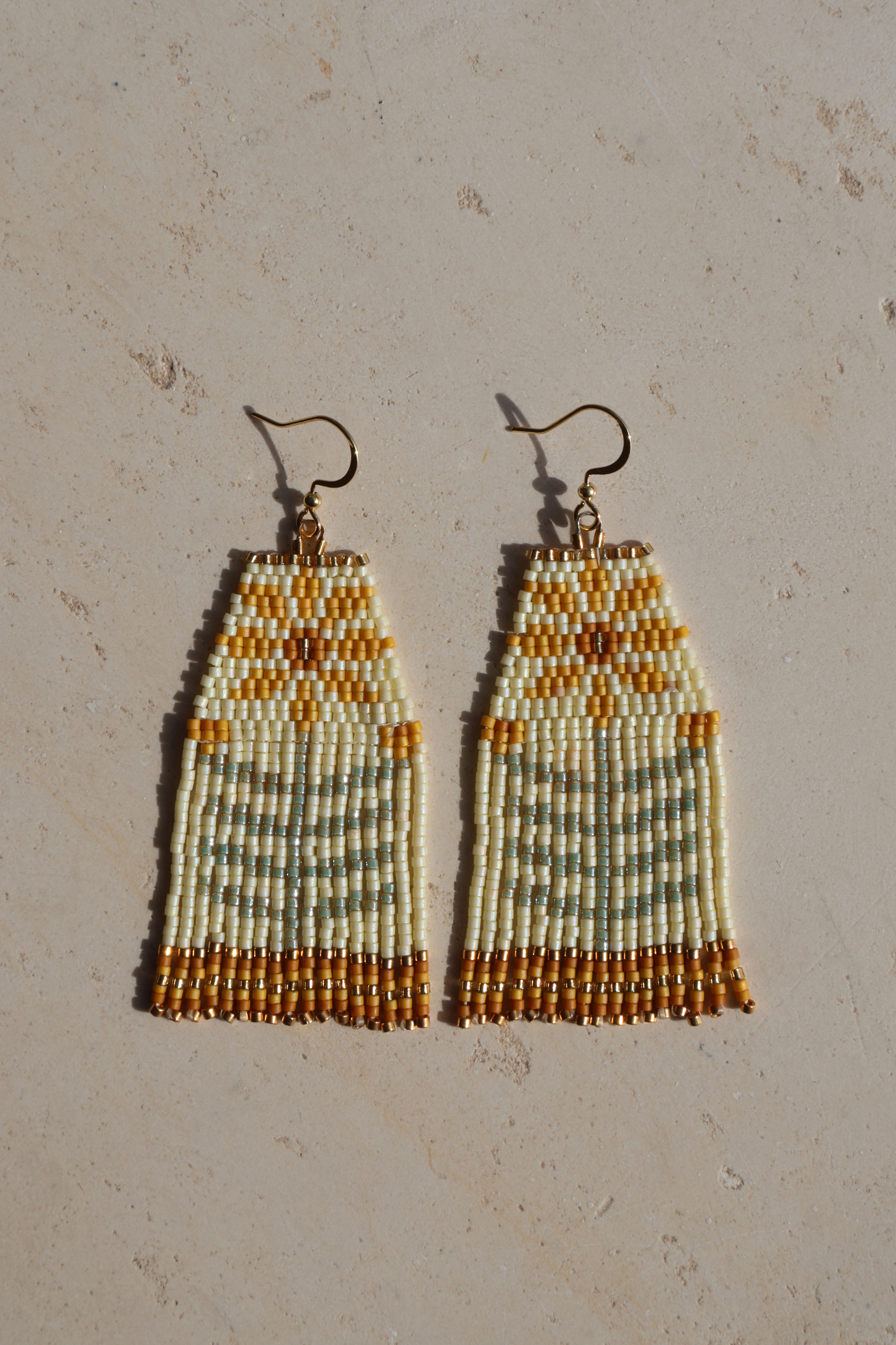 White Daisy Fringe Earrings