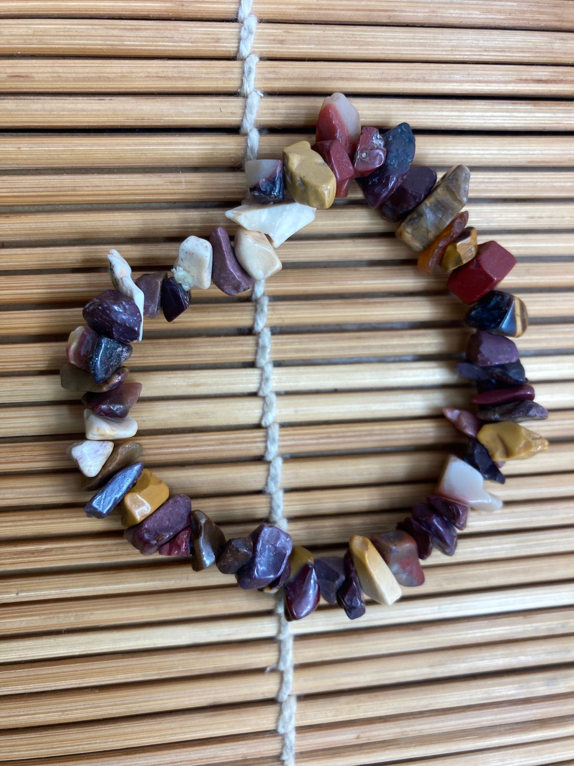 Mookaite Gemstone Chip Bracelet