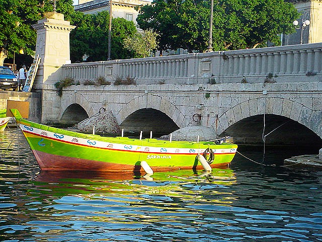 Umbertino - bridge - ortigia
