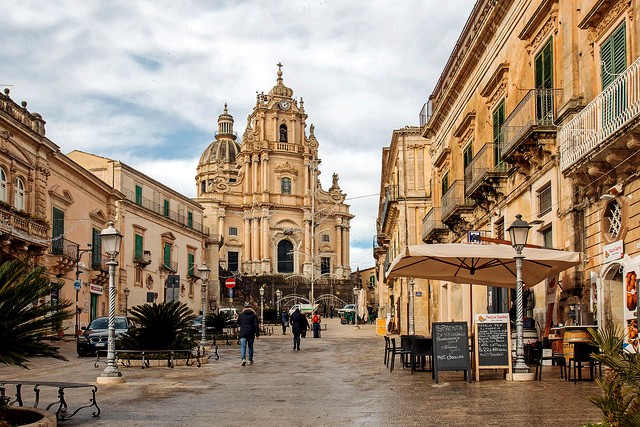 san giorgio cathedral square ragusa ibla