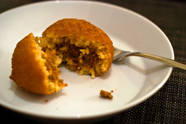 arancini-with-ragu