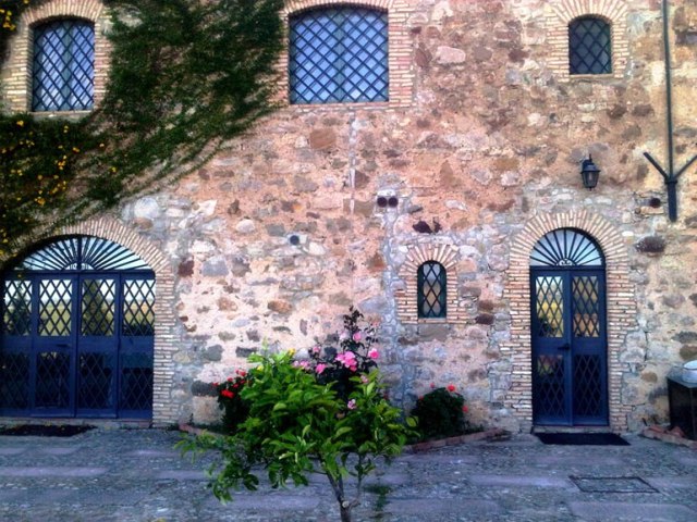 farmhouse-polizzi-generosa