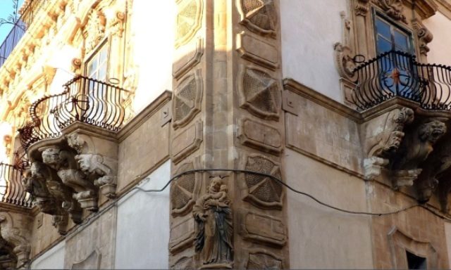 beneventano palace scicli