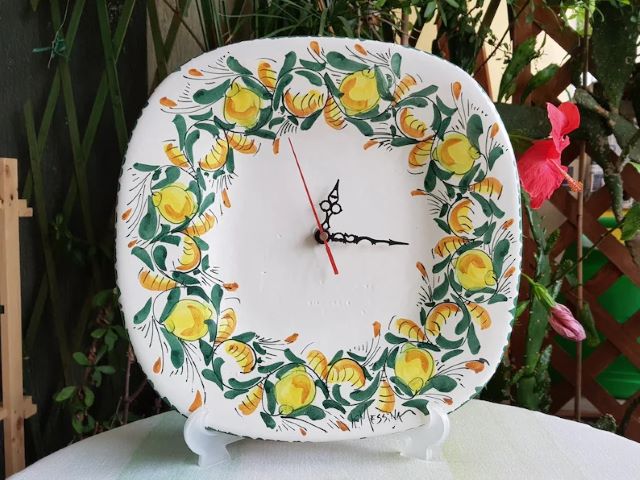 Sicilian ceramic wall clock by Ketty