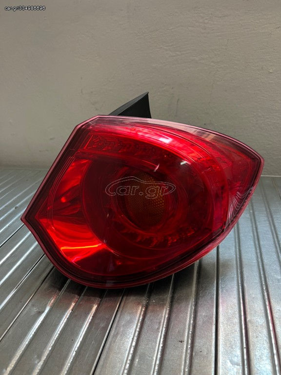 Μικρογραφία: Φανάρι πίσω δεξιά Alfa Romeo Giulietta 10-20