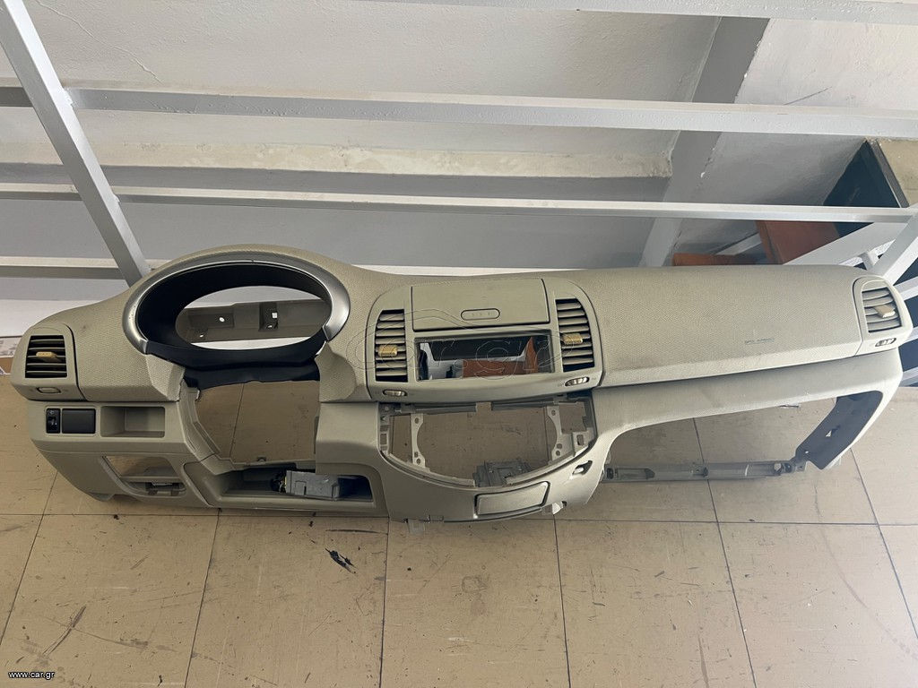 Ταμπλό με αερόσακο συνοδηγού Nissan Micra K12 03-10