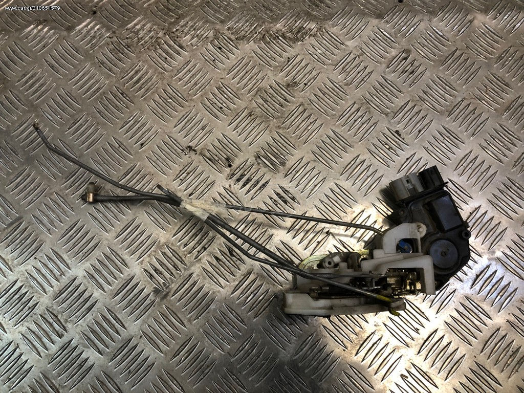 Κλειδαριά εμπρόσθιας δεξιάς πόρτας Honda HR-V 99-05 2ΠΟΡΤΟ