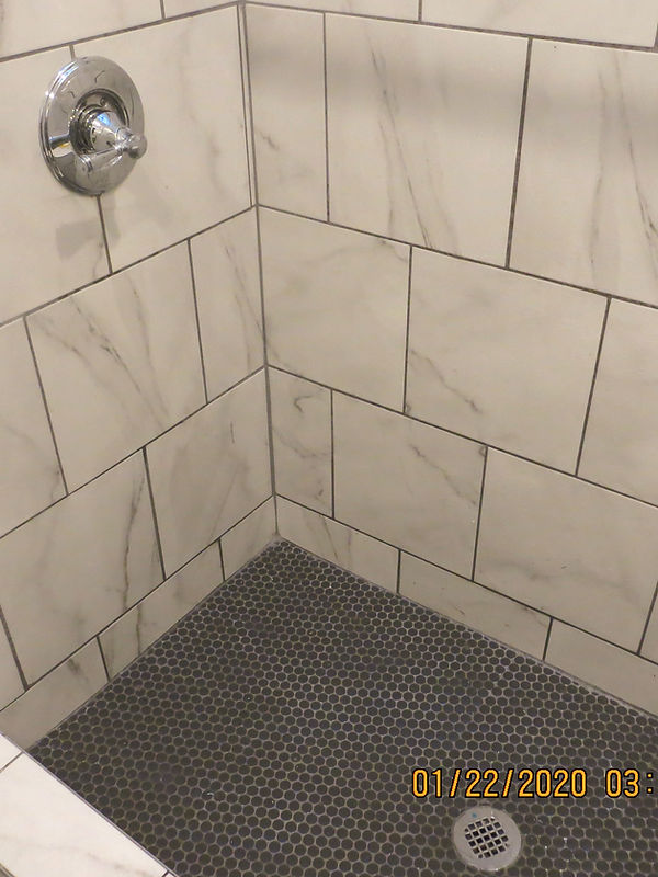 BATHROOM PIC_edited.jpg