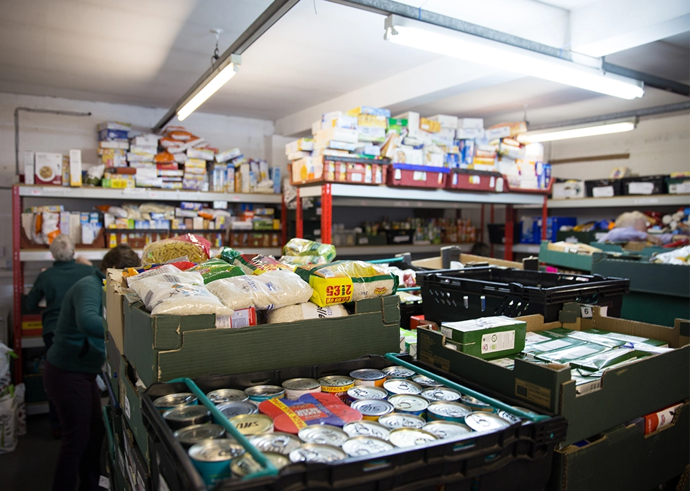 983_Crates-of-food-in-a-food-bank-warehouse_0350_Approved-for-external-use_©Alexandra-Smar