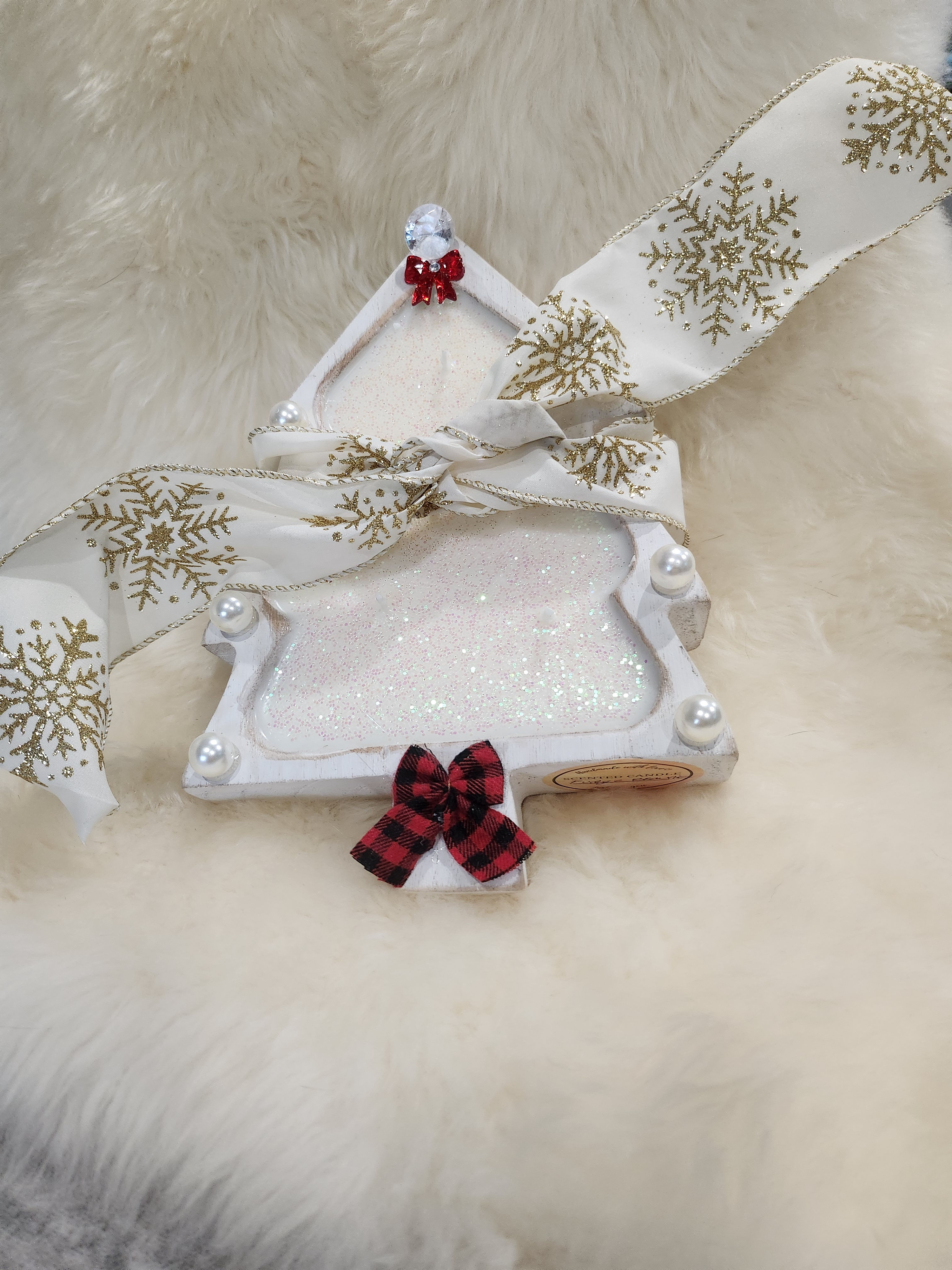 Christmas dough bowl! With pearls! Fudge brownie!