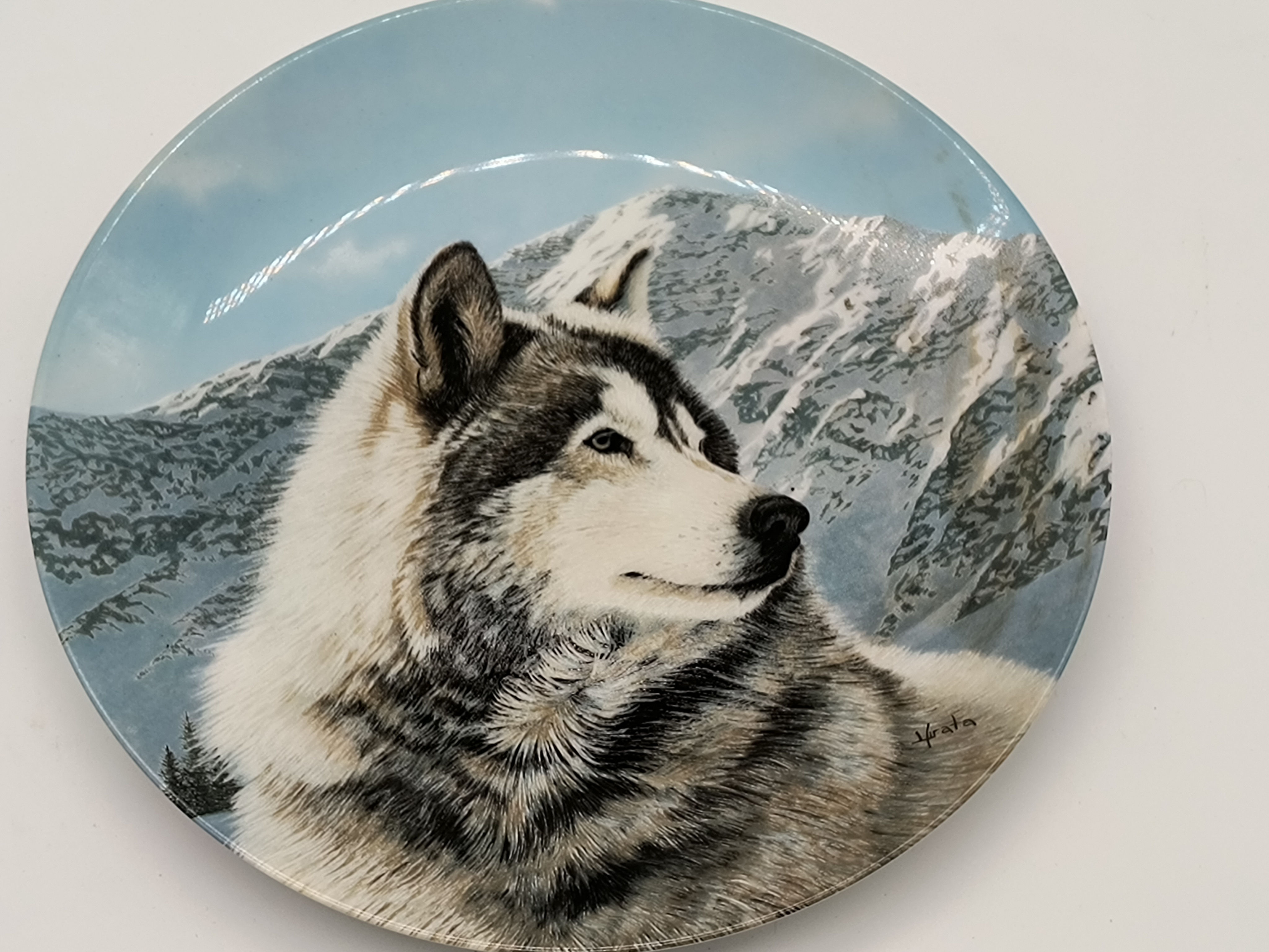 8" Plate-"Solitary Watch" by Thomas Hirata -1st issue in Wild Spirits