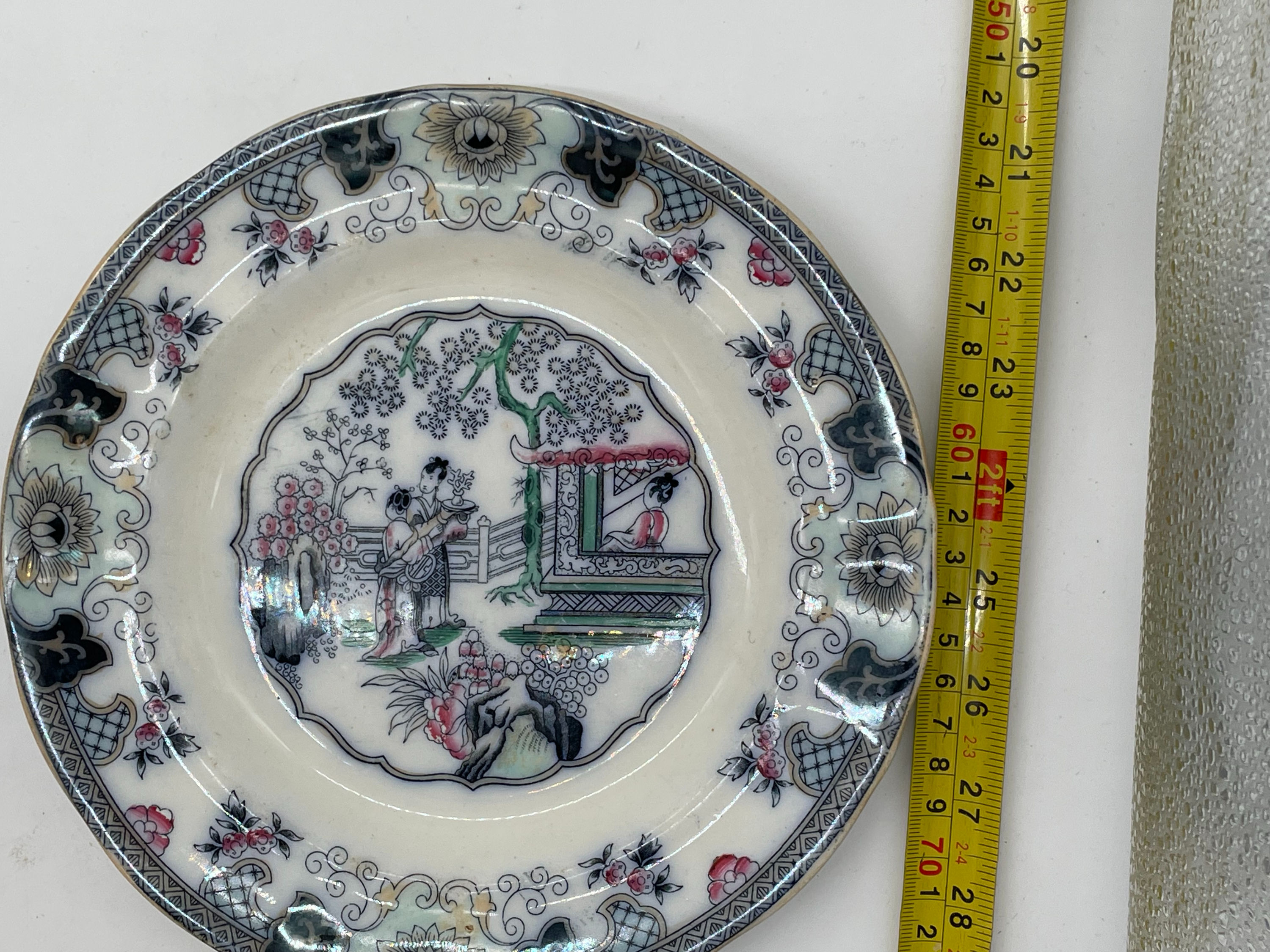 8" Antique plate- "Pears" Petrus Reguot & Co- Maastricht- made in Holland