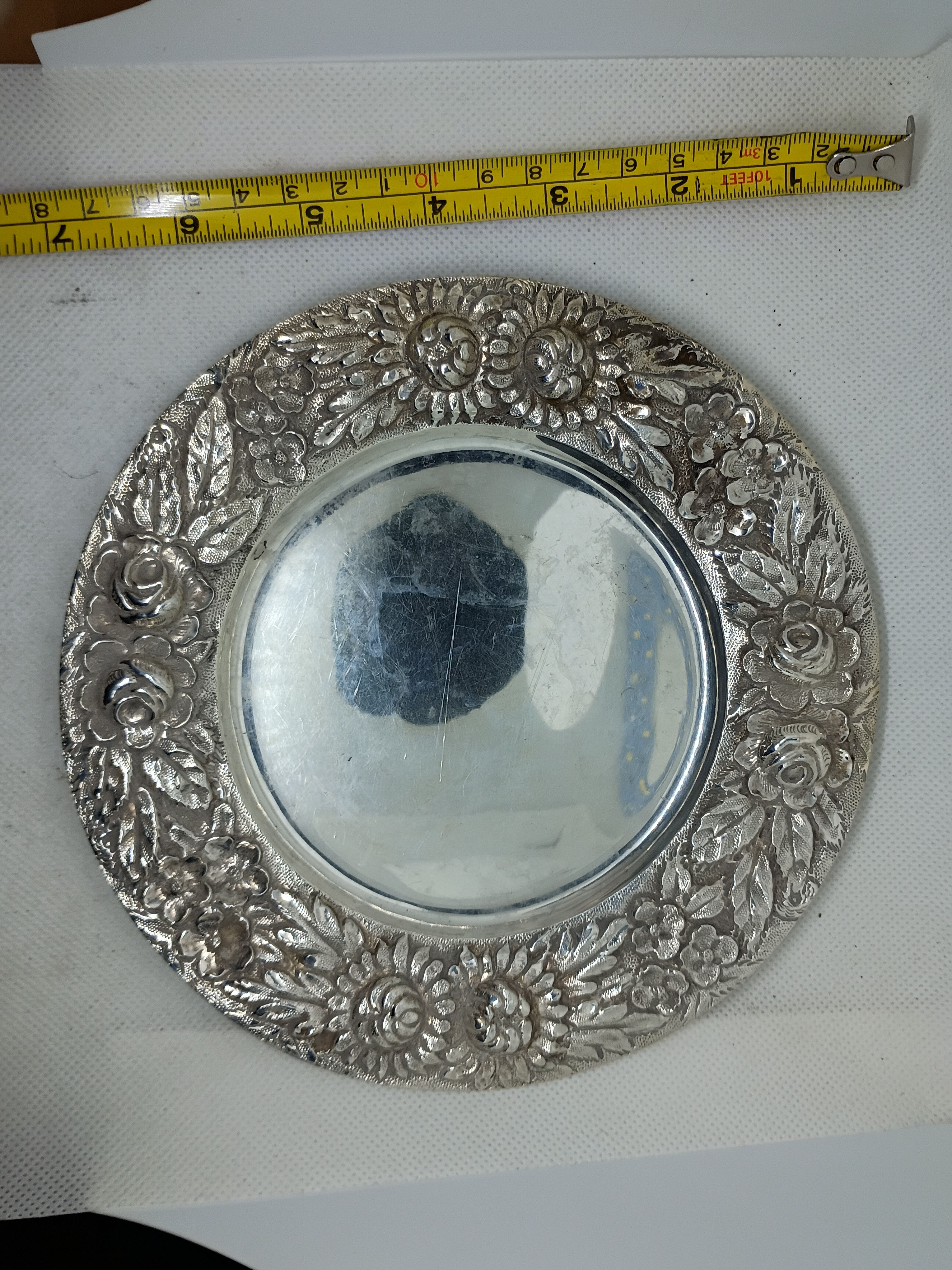 6.5" Sterling silver tray-"Baltimore Rose" border -133g- stamped 925 & S&N Katz