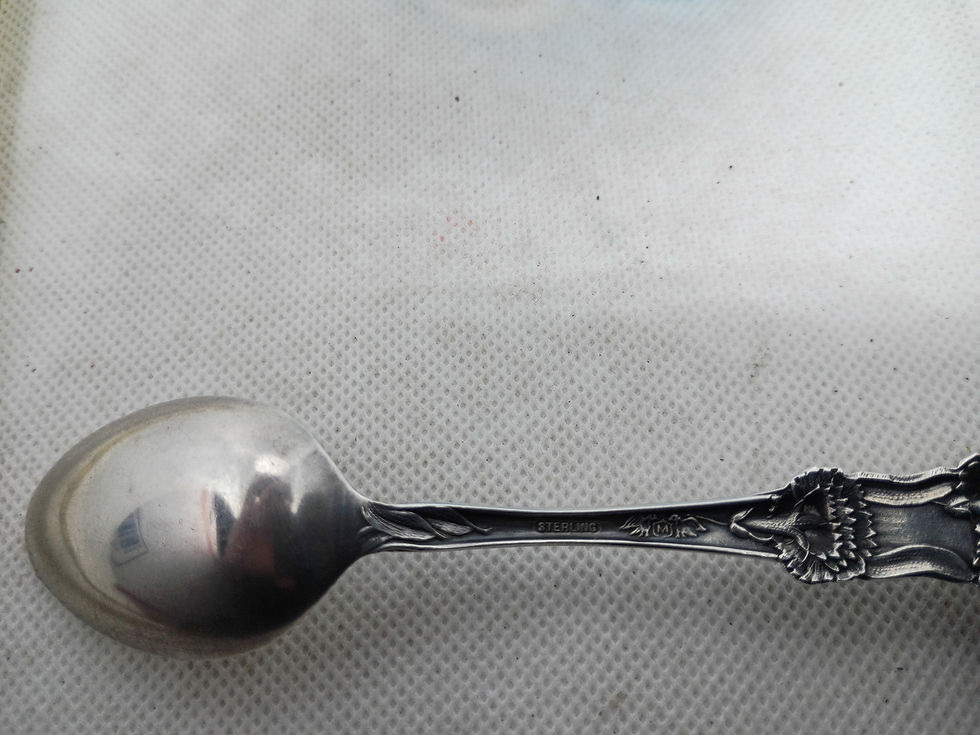 Thumbnail: 5.5" Vintage Sterling silver spoon - 16g - Souvenir silver spoon - St Paul Minn.