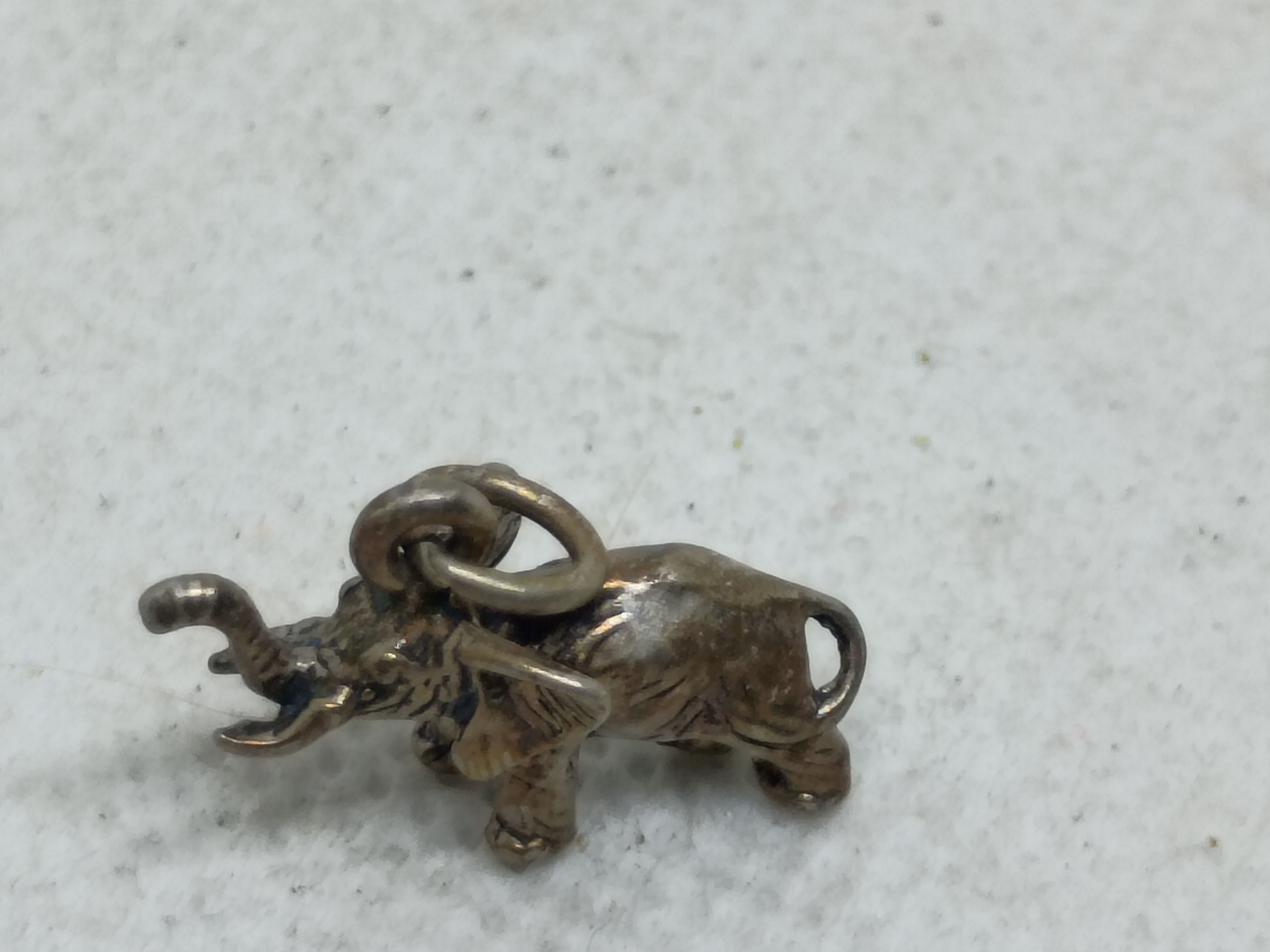 Approx. 1" Vintage 3D sterling silver lucky elephant charm