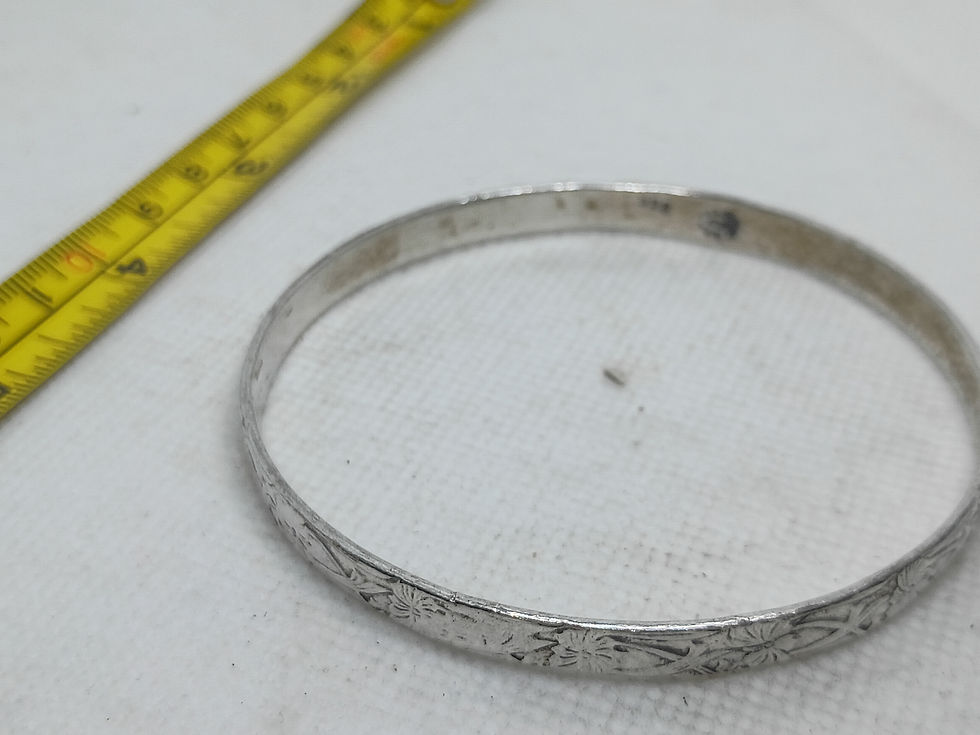 Thumbnail: Approx.2.5" sterling silver bangle bracelet with surface engraved floral pattern