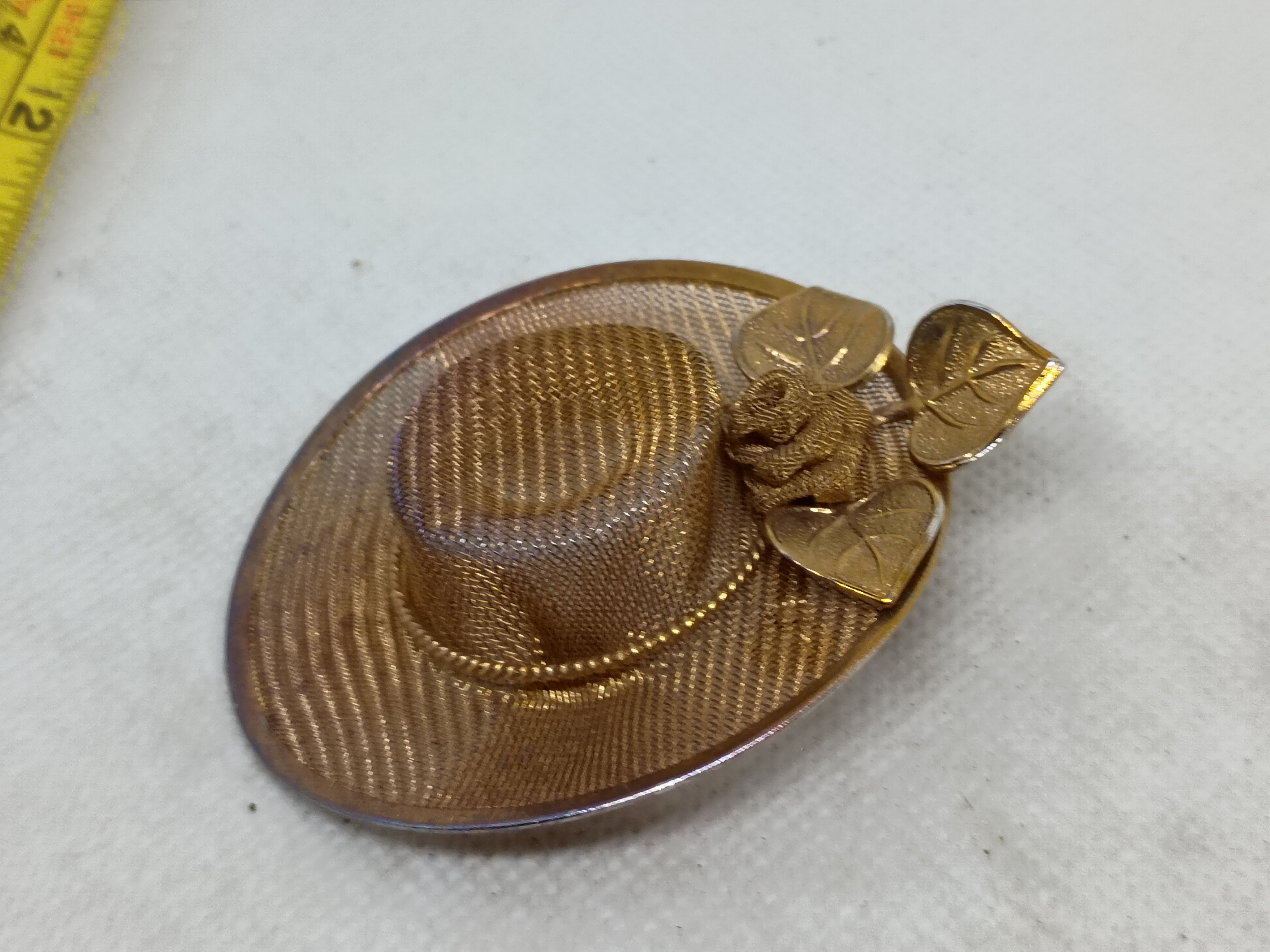2.25" Vintage gold-tone mesh brooch is styled as a lady's derby hat