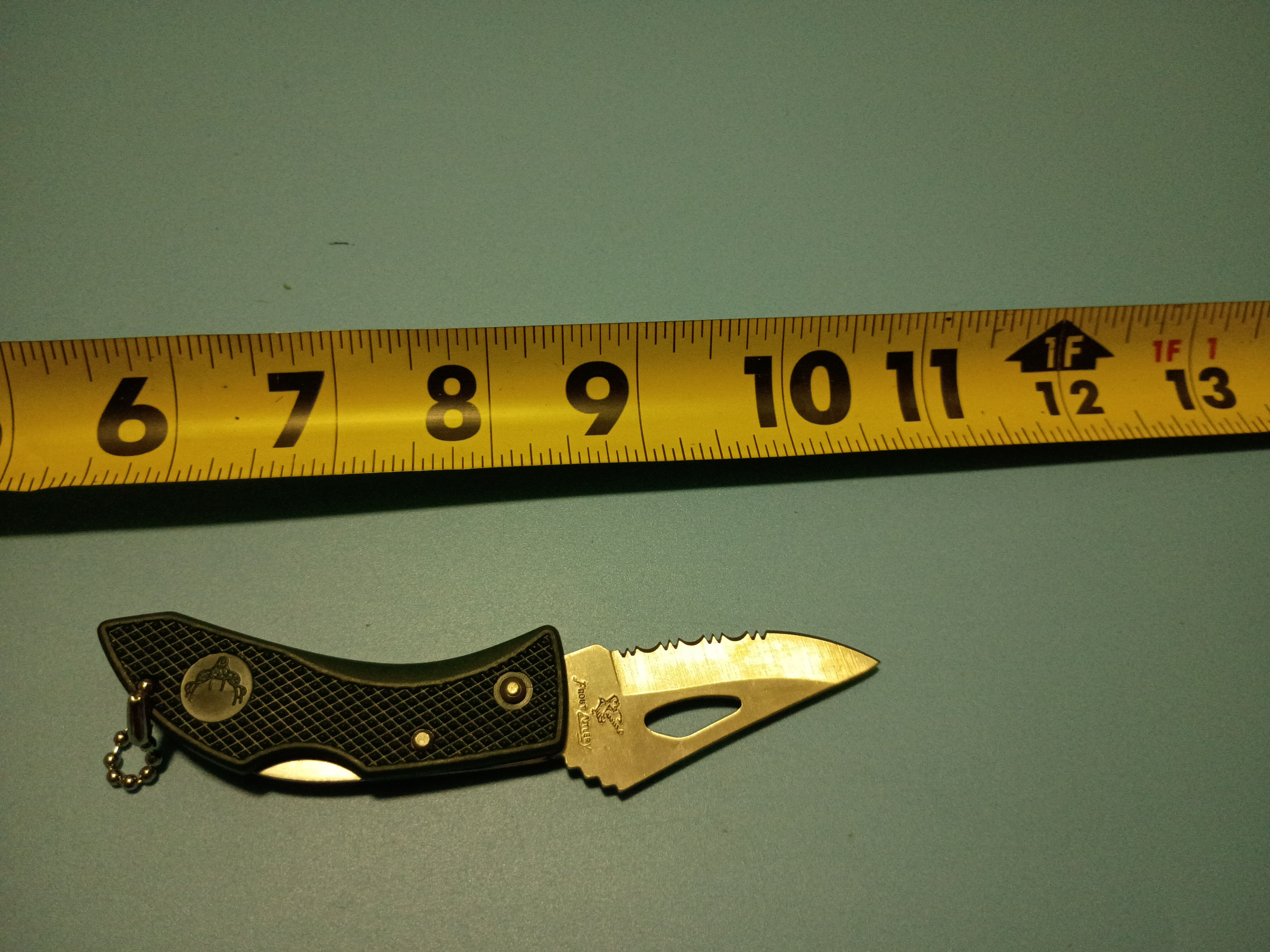 4.5" Folding pocket knife - satin stainless steel blade - textured handle grip