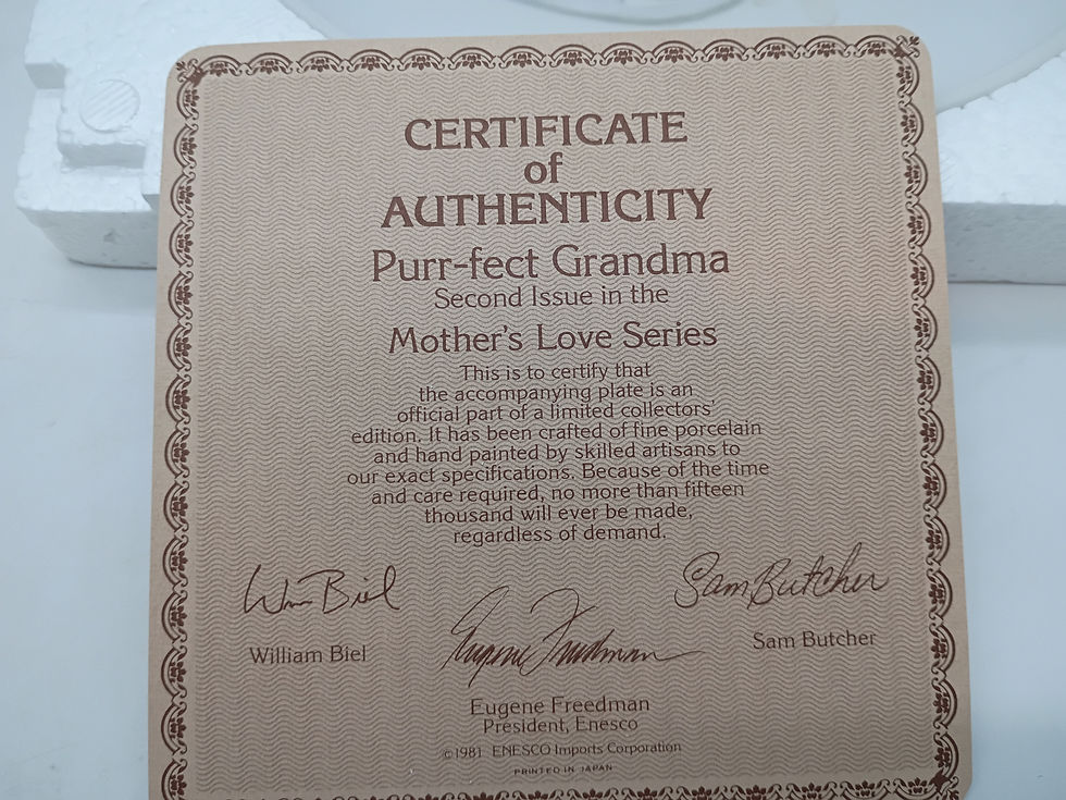 Thumbnail: 8" Plate - "Purr-fect Grandma"-2nd in The Mothers' Love Series -Precious Moments