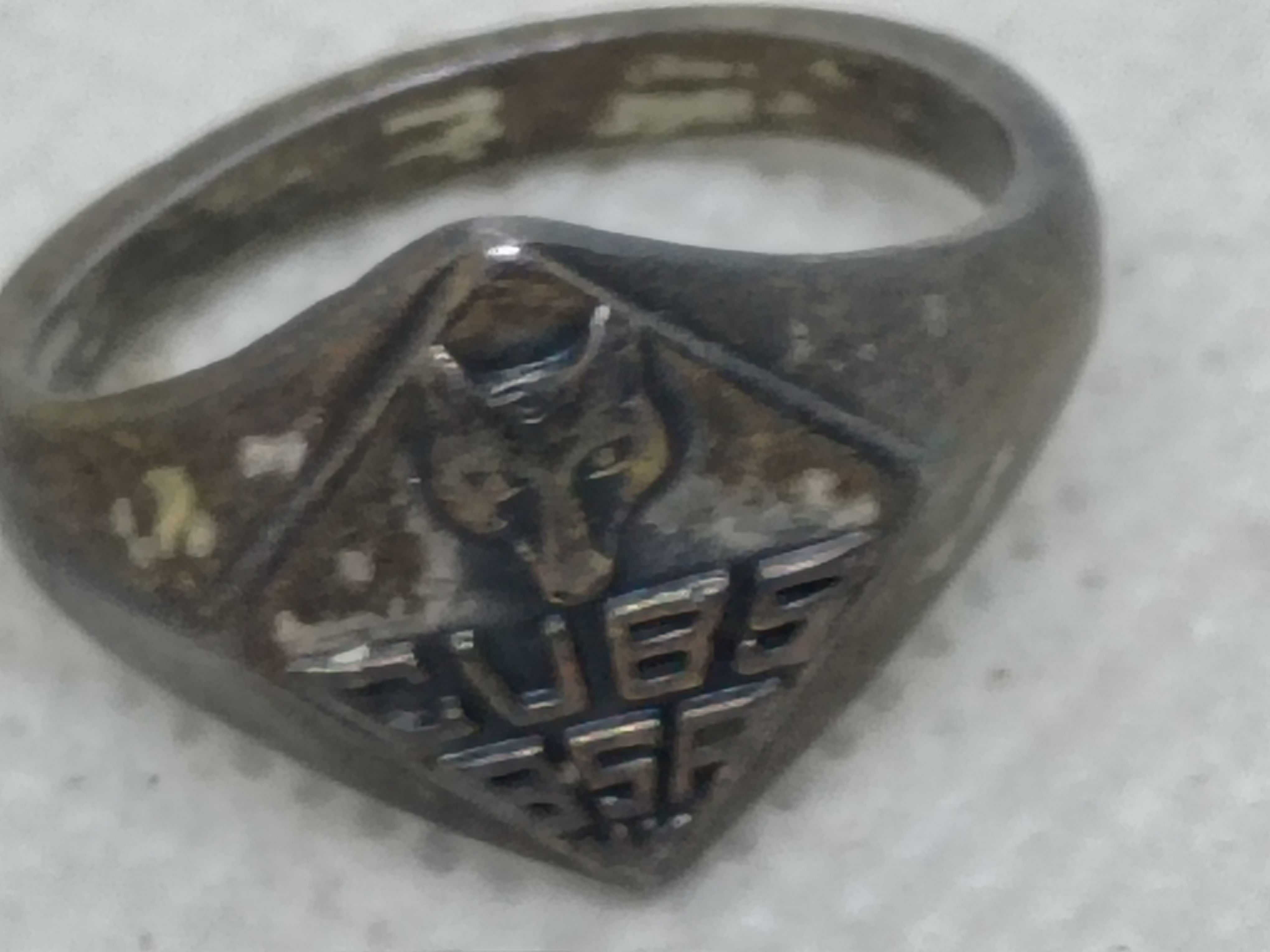 A sterling silver vintage Boy Scouts of America (BSA) Cub Scout signet