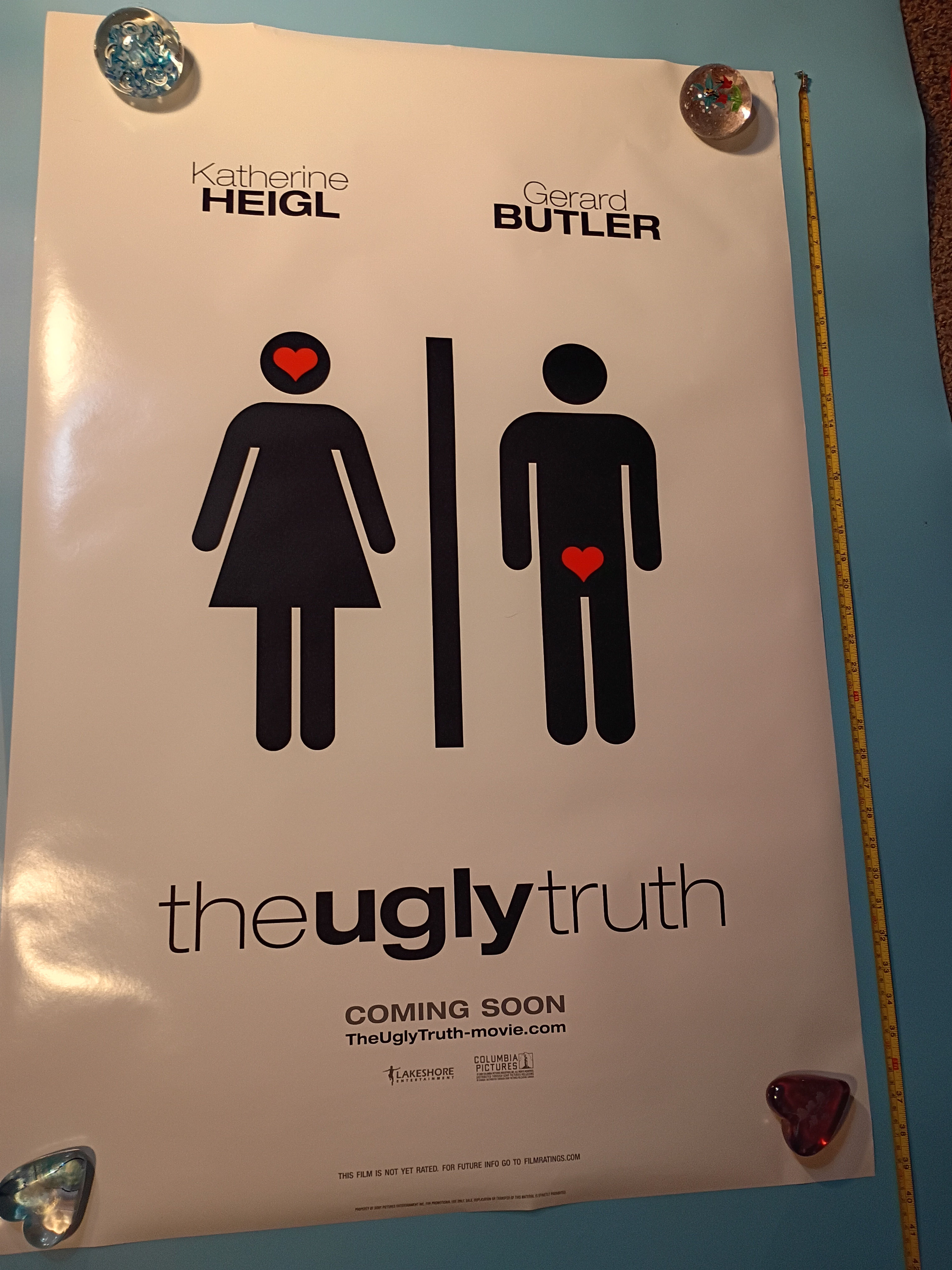 Approx. 27"x 39" Movie poster "The Ugly Truth" Columbia Picture