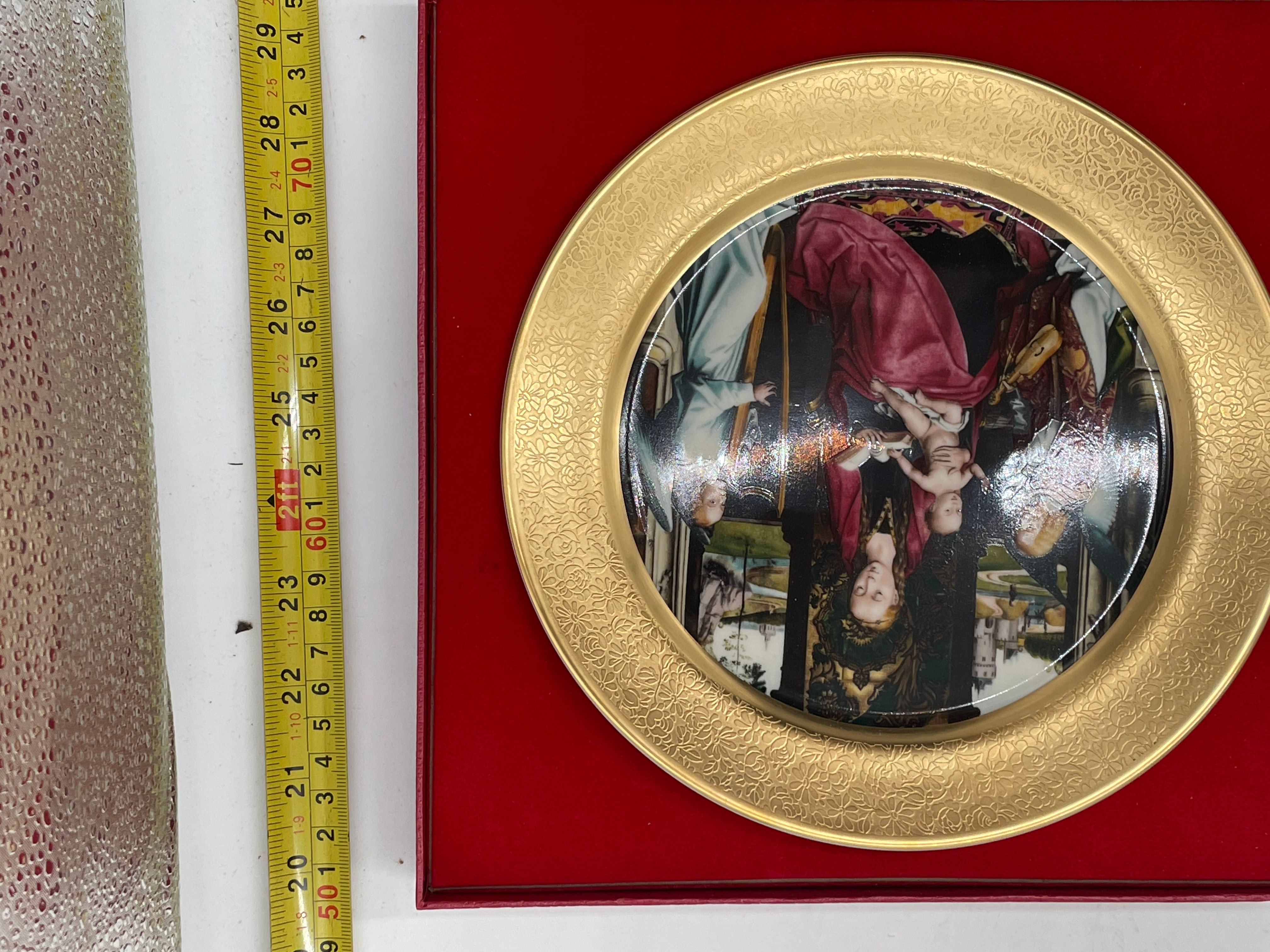 8" Plate- "Madonna And Child With Angels" by Hans Memling 1981