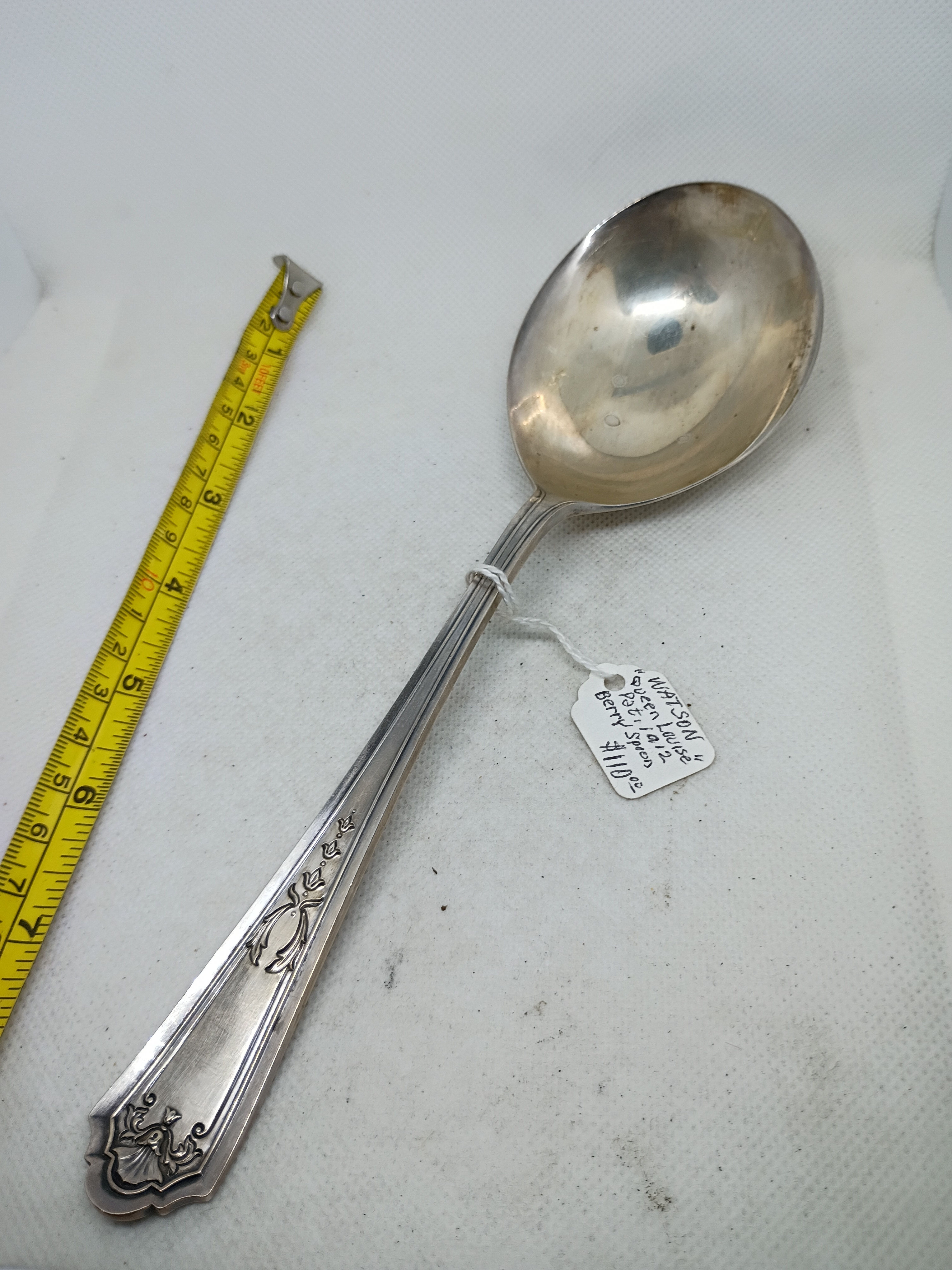 9" sterling silver berry spoon produced by the Watson- Queen Louise Pattern -91g