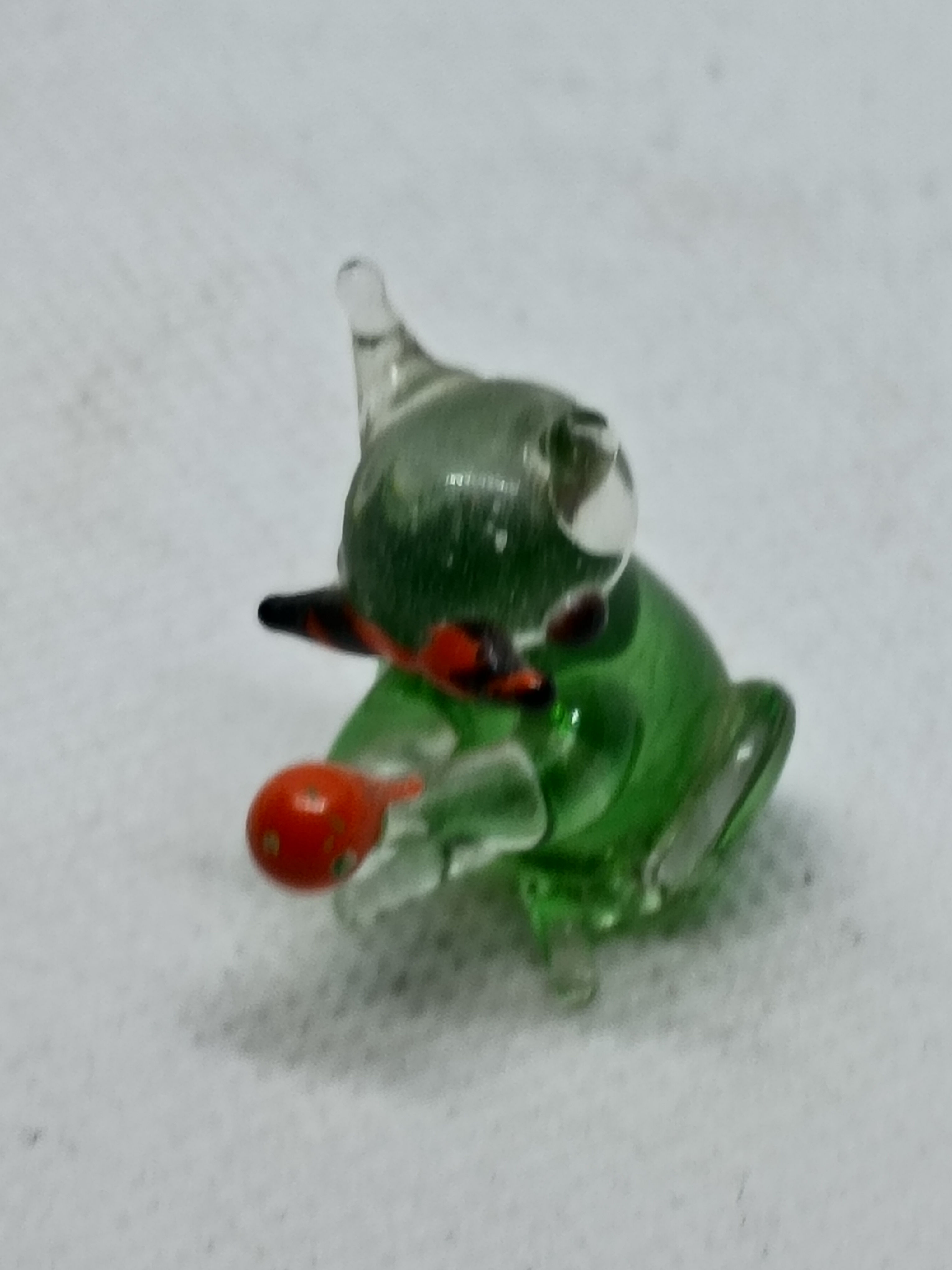 1" tall handcrafted blown glass penguin figurine-black-and-white body