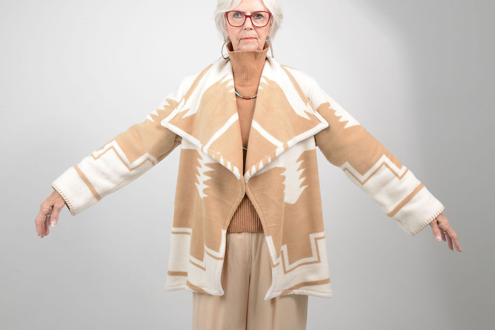 Thumbnail: Kyelenah Jacket - Women's Woven Fleece