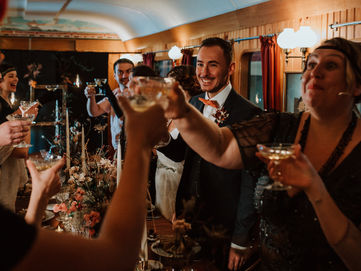 Réalisations affiches, invitations, magazines pour le Wild Wedding Festival